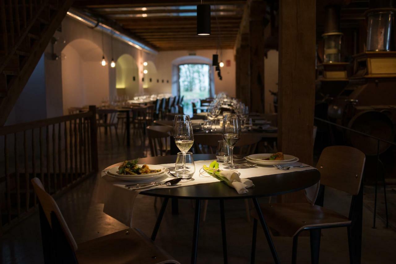 La Fabrica Del Canal (Adults Only) Abarca ภายนอก รูปภาพ